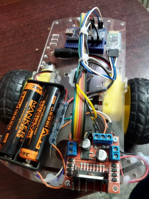 Arduino Bluetooth Robot