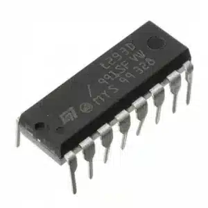 L293D dual H-bridge motor driver IC in DIP package, used for controlling DC motors and stepper motors in robotics and electronics projects.